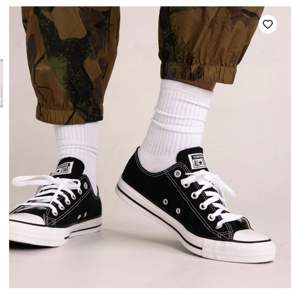 NWOT Men’s Chuck Taylor Converse All Star Lo Black Size 7.5M - Picture 1 of 8